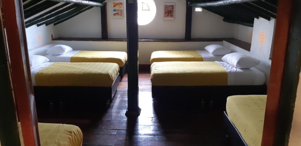 Cedron Hostel Bogotá Exterior foto